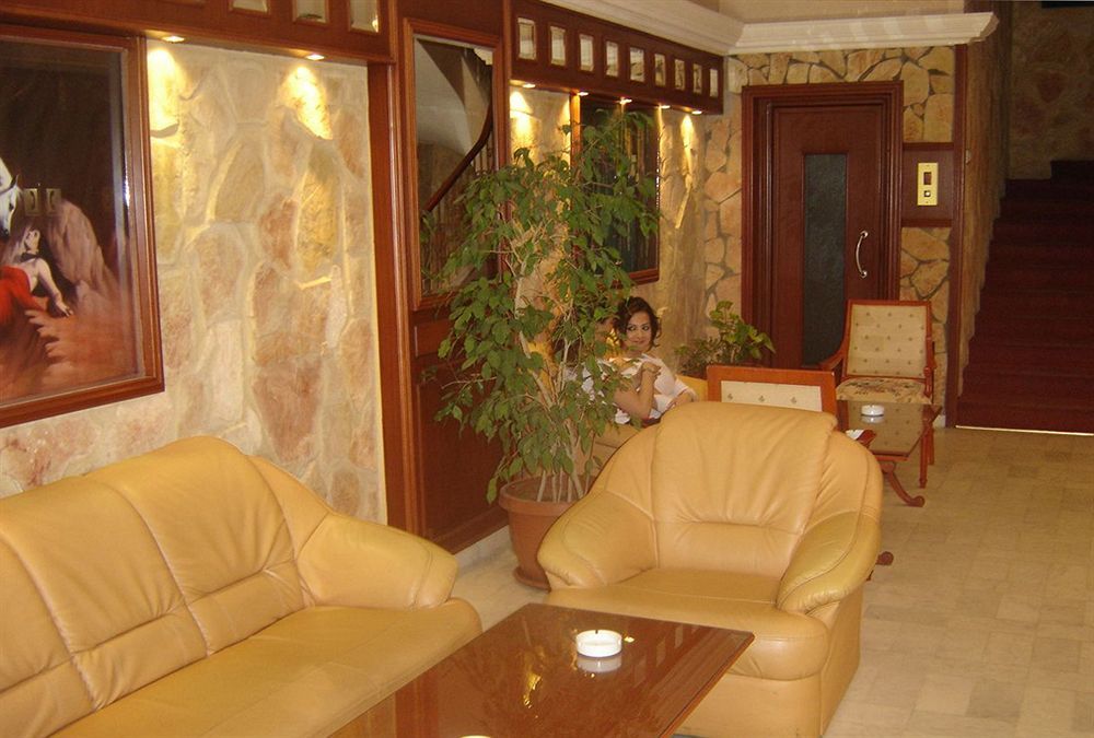 Le Marly Hotel Beirut Exterior foto