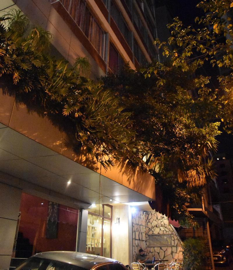Le Marly Hotel Beirut Exterior foto